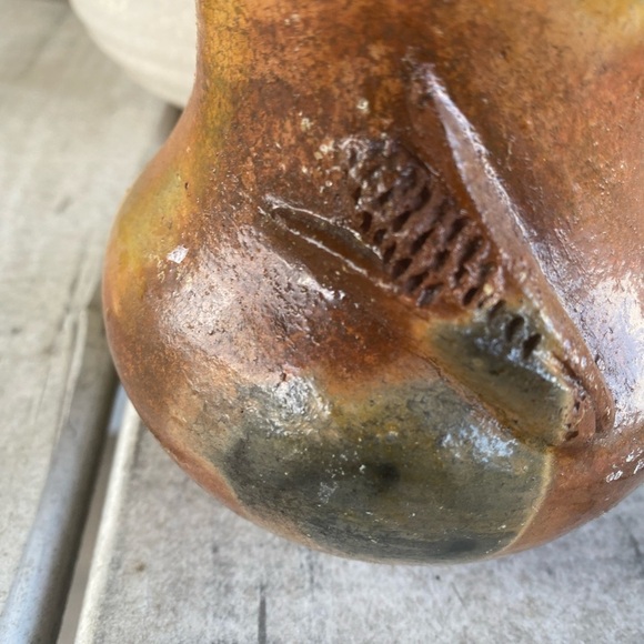 Vintage Navajo Pottery Native American Pinon Pine Pitch Glaze 5”Tall Vase Marked - Picture 5 of 12